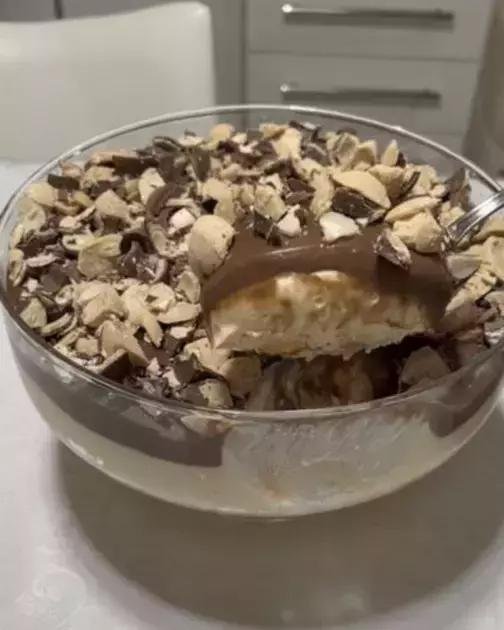 como fazer mousse de leite condensado com sonho de valsa