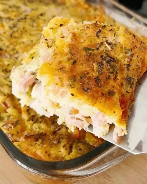 como fazer uma deliciosa torta de liquidificador de queijo e presunto